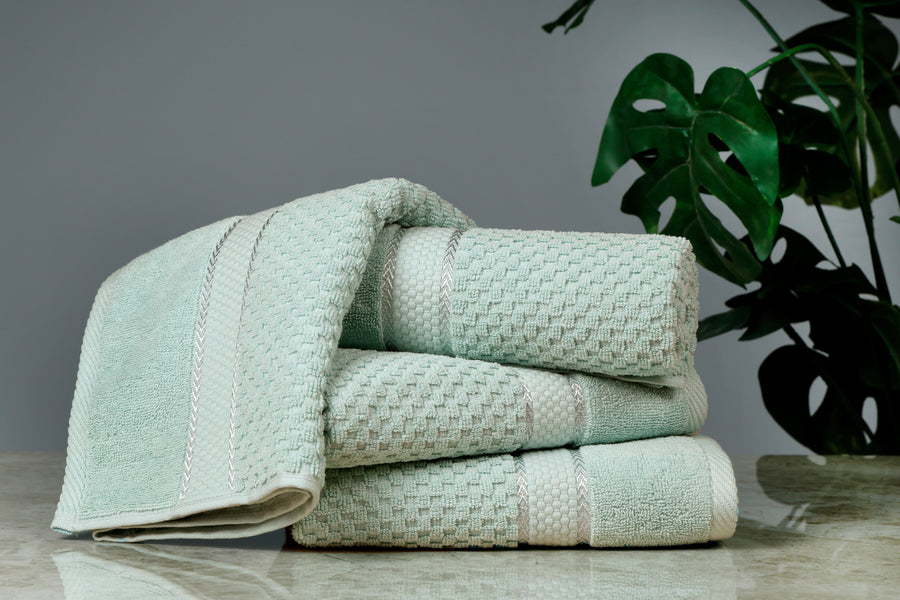 Popcorn Collection Bath Towels